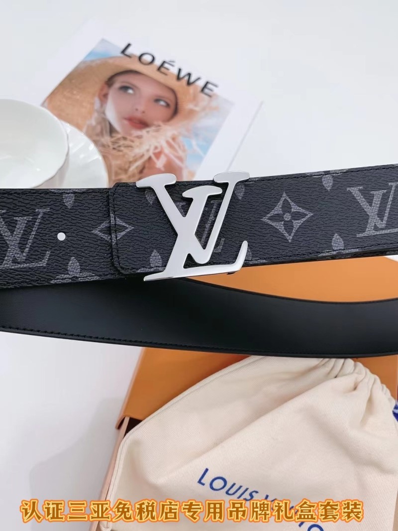 LOUIS VUITTON Belts